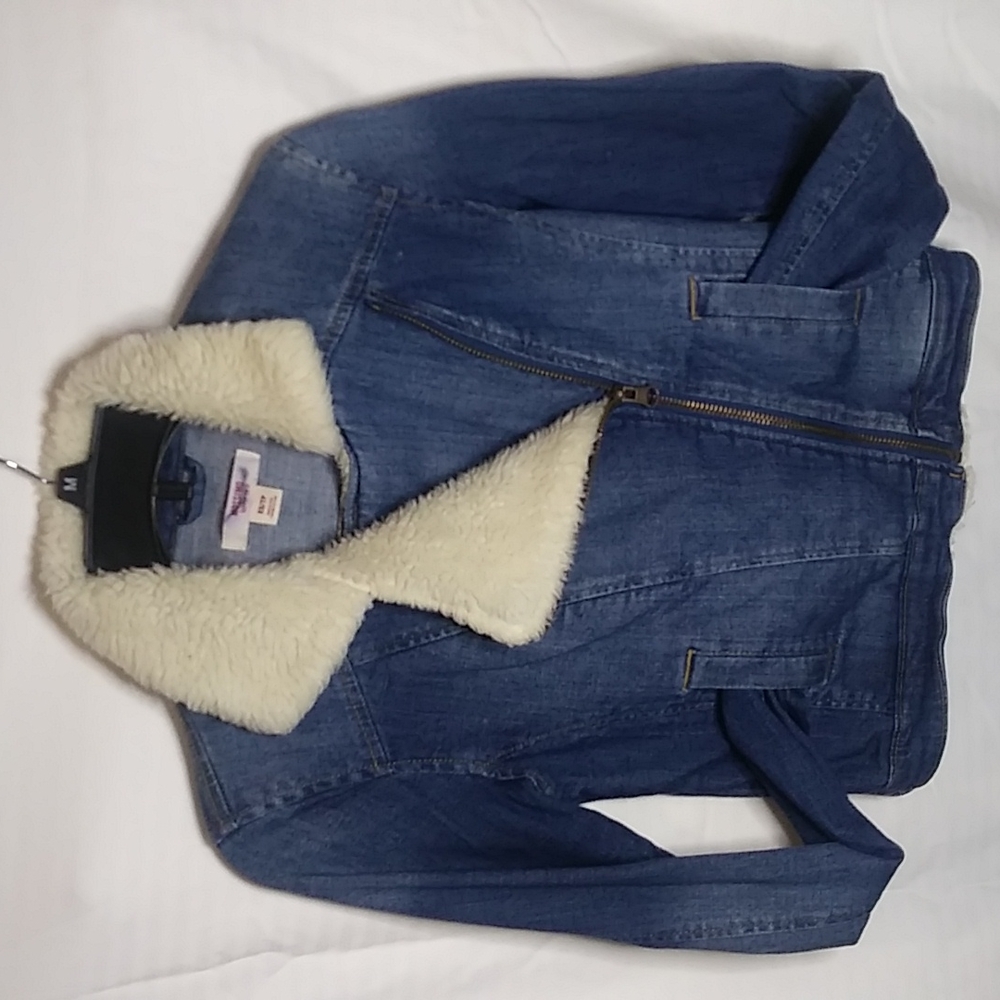 Denim Jacket Mossimo, sz. Xs (10-12 girls), brand new without tags.